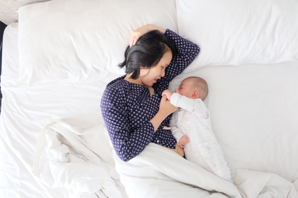 benefits of extended breastfeeding